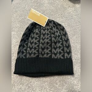 NWT Michael Kors Beanie